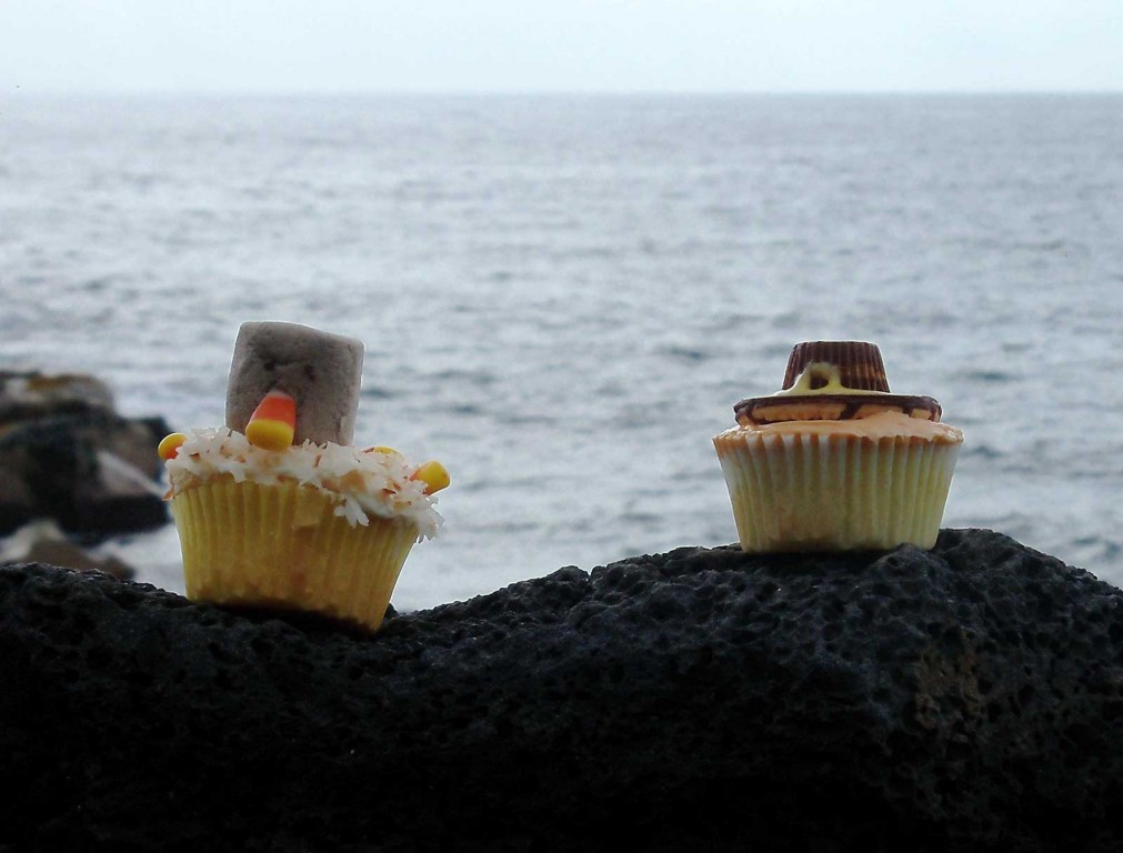 Hawaii Turkey Cupcakes
