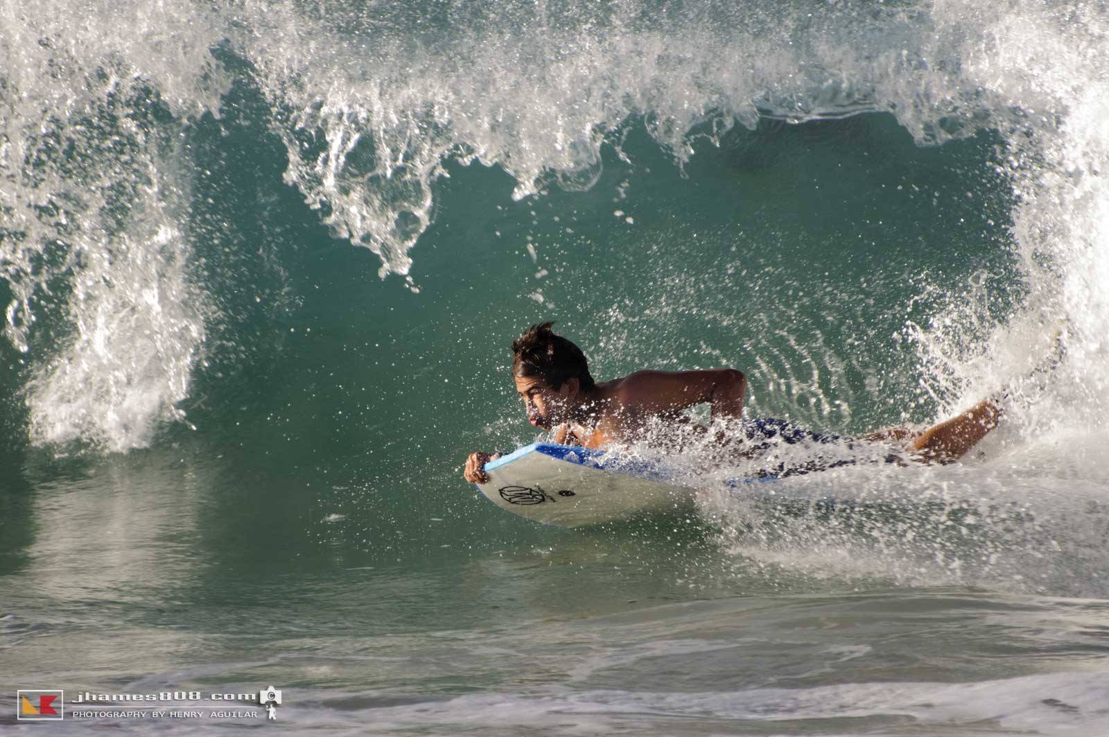 Hawaii Bodyboarding at Sandys Hawaii Pictures